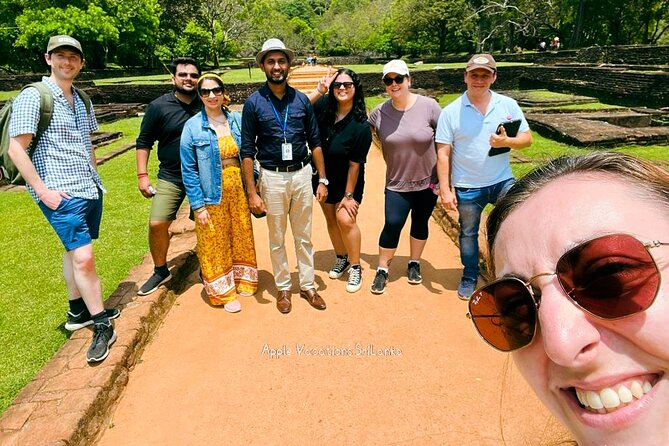 From Colombo: Sigiriya and Dambulla Day Trip and Safari - Why Dambulla plus Sigiriya works as a one-day plan