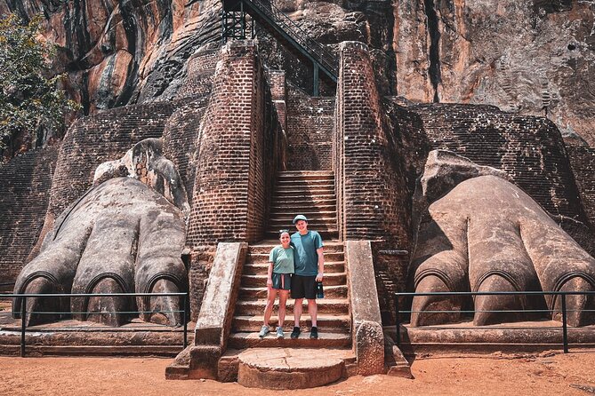 From Colombo: Sigiriya and Dambulla Day Trip and Safari - Dambulla and Sigiriya side stops: market vibes and local crafts