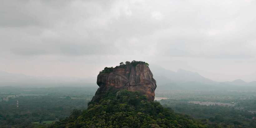 From Colombo: Sigiriya and Dambulla Full-Day Private Tour - The View from the Car: Sri Lankan Countryside Between Two Big Stops