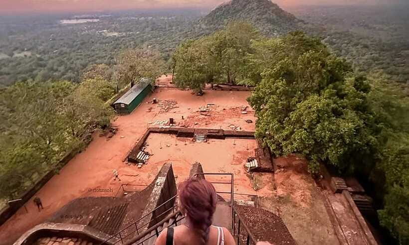 From Colombo: Sigiriya Rock Sunrise Climb with Dambulla … - Lunch and the long ride back to Colombo