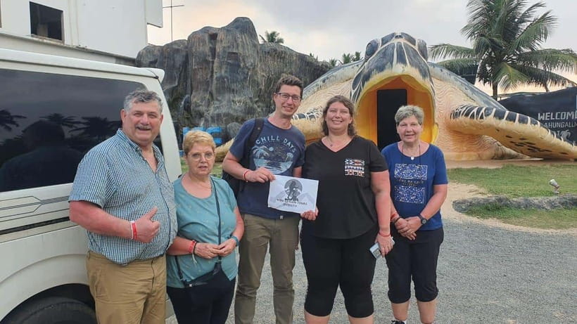 From Colombo to Galle Fort and Jungle Beach Day Trip - Madhu River boat safari, fish therapy, and crocodile visit