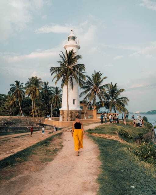 From Colombo to Galle Fort and Unawatuna Beach Day Trip - Meetiyagoda moonstone mining: blue moonstones and human-scale work