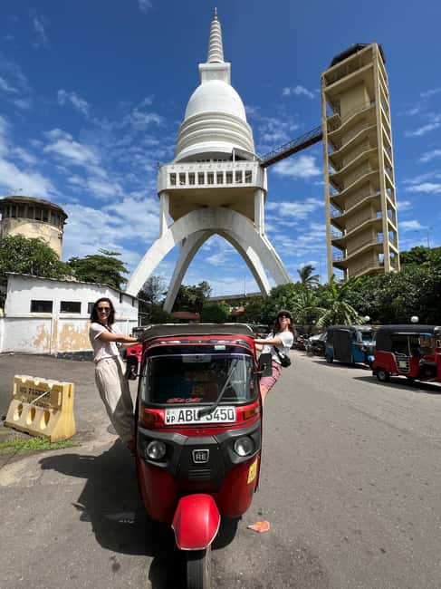 From Negombo: Colombo City Tour by Tuk Tuk with Hotel Pickup - Colombo Fort and Pettah Market: colonial edges and real shopping streets