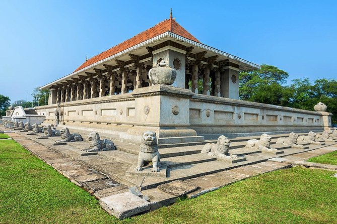 Full Day Colombo City Tour - Dutch Hospital and the colonial echoes you can actually see