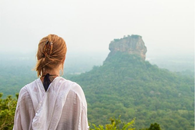Full-Day Private Tour to Sigiriya and Dambulla - From Colombo to Sigiriya: Settling In for a Long Push