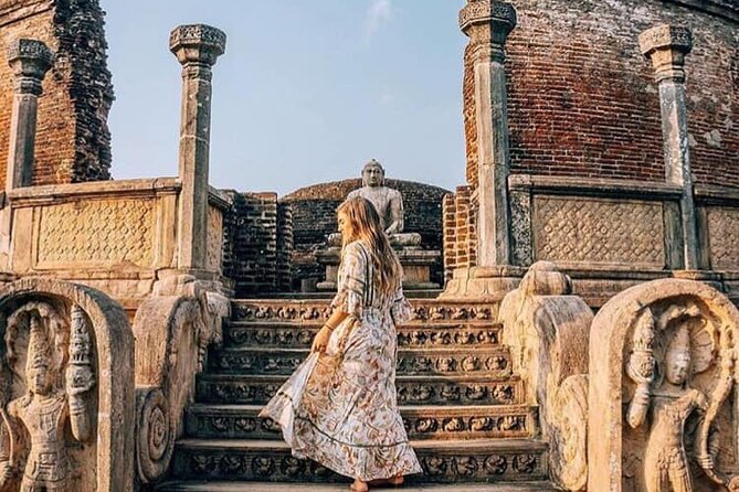 La Ceylon Popular Round Tour in Sri Lanka (8 Day) - Day 2: Polonnaruwa Ruins and Dambulla Cave Temple’s Buddha Galleries