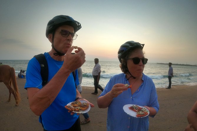 Luxury Night Cycle Tour of Colombo - Stop 1: Independence Square and the Memorial Hall you can’t miss