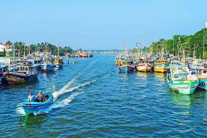 Negombo: Hamilton Canal to Colombo by Boat via Muthurajawela - Boat ride comfort: small things that affect the whole experience