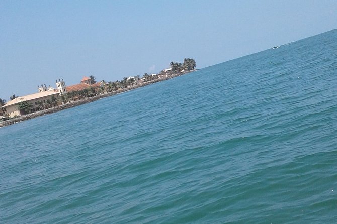 Negombo Lagoon Boat Safari From Negombo - Tuk-tuk pickup and the small-group advantage (max 15)