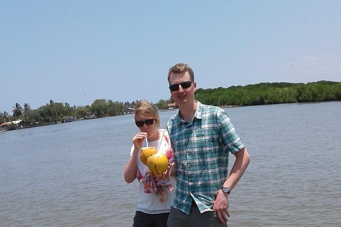 Negombo Lagoon Boat Safari From Negombo - The refreshments stop: fruit tea, coconut water, and local treats
