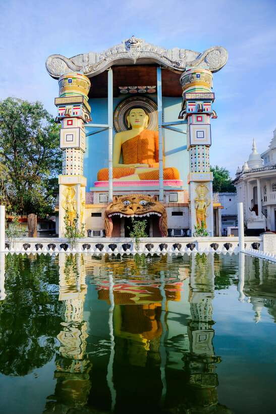 Negombo: Private Half-Day Tuk-Tuk Tour with Hotel Transfers - Angurukaramulla Buddhist Temple: more than a quick look