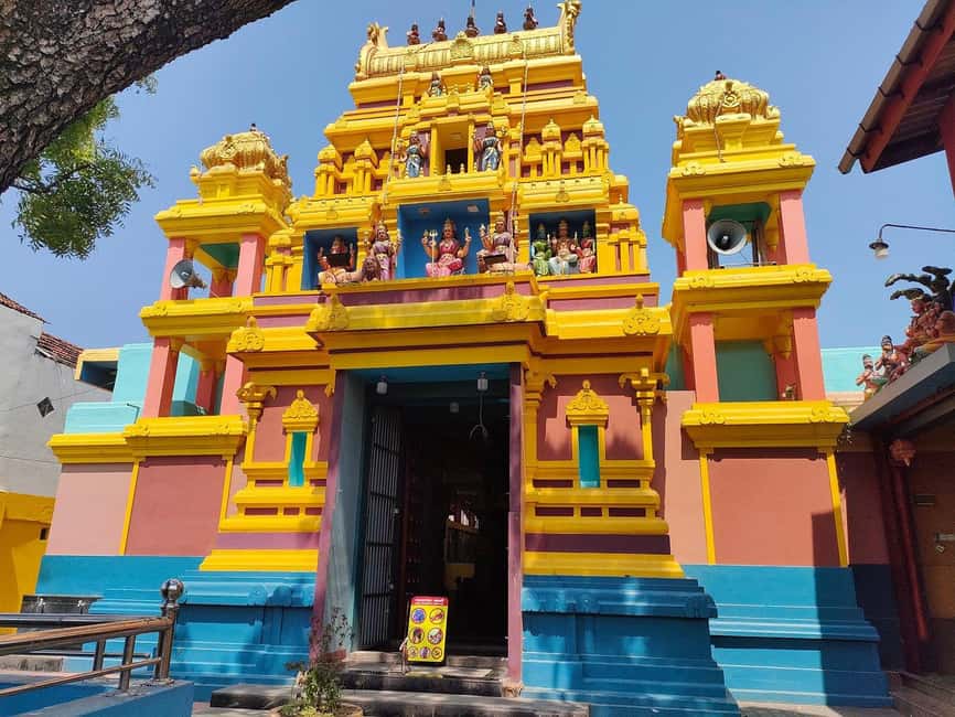 Negombo Private Tour: Market, Temples & Canal - Negombo is a smart stop: churches, temples, and a canal in one loop