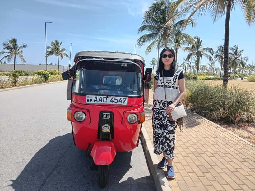 Personal Guided Colombo City Tour by Tuk Tuk - All Inclusive - Guide quality: what matters most, and what I’d watch for