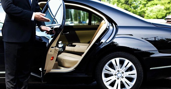 Private arrival transfer from the Airport to your booked hotel in Negombo - Key things to know before you land in Negombo