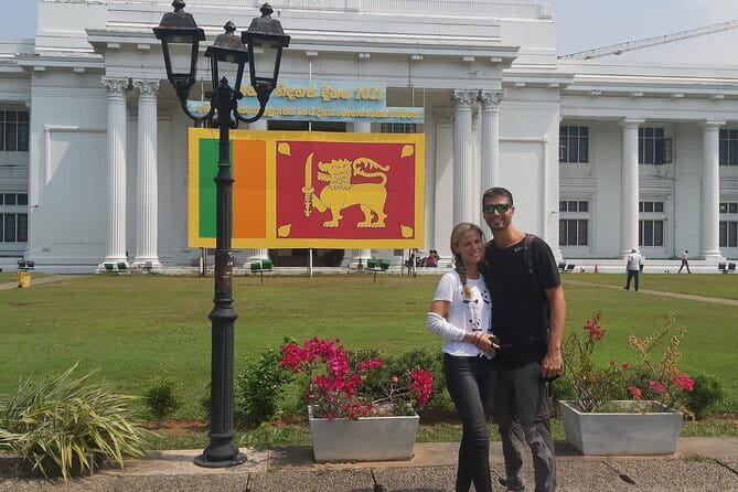 Private Colombo Tuk Tuk City Tour - St. Anthony’s Shrine at Kochchikade: history without the long lecture
