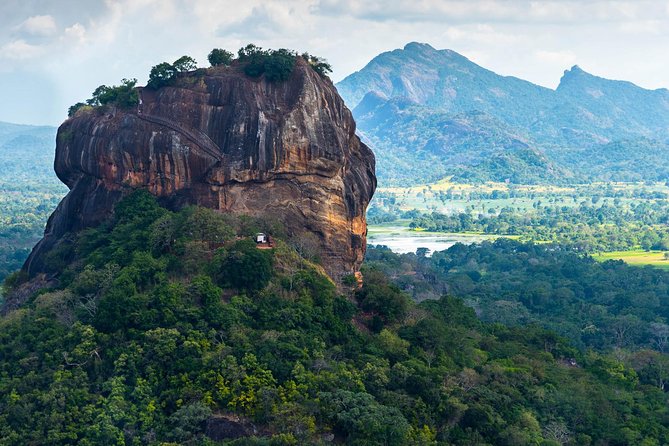 Private day tour to Sigiriya and Dambulla from Colombo - Price value: what $140 per person really covers
