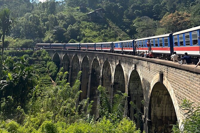 Private Multi Day Sri Lanka Tour with Chauffeur - The human factor: why Laksiri and Ishan-style service matters on a private tour