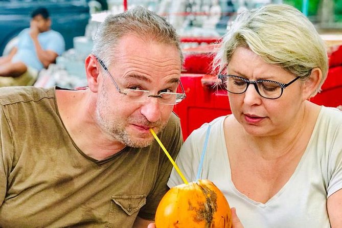 Rustic taste & Cultural tales Food Tour Colombo - Pettah and the Old English architecture break: seeing the city while you eat