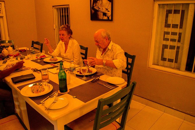 Rustic taste & Cultural tales Food Tour Colombo - What you actually eat: veggie, vegan, meat, sweets, and an ending with dinner