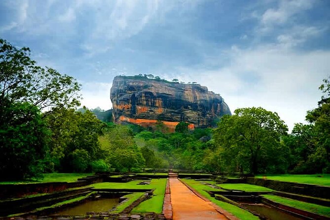 Safari Day Tour to Sigiriya Lion Rock and Golden Cave Temple - From Colombo To Sigiriya And Dambulla: Why This Route Works