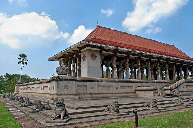 Shore Excursion Kelaniya Temple & Colombo City Tour - Key highlights