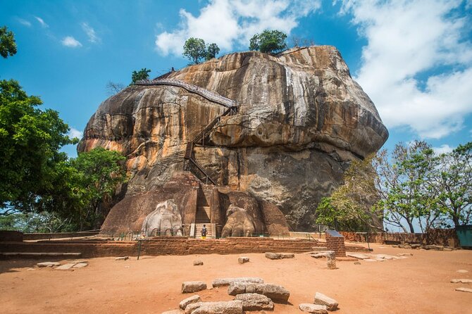 Sigiriya and Dambulla Cave Temple Private Day Trip From Bentota - The People Factor: Ayuboway Tours and a More Personal Feel