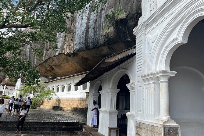 Sigiriya Fortress & Dambulla Day Tour From Colombo, Bentota Area - Golden Temple of Dambulla: 1st-century BC caves with Buddha images and frescoes
