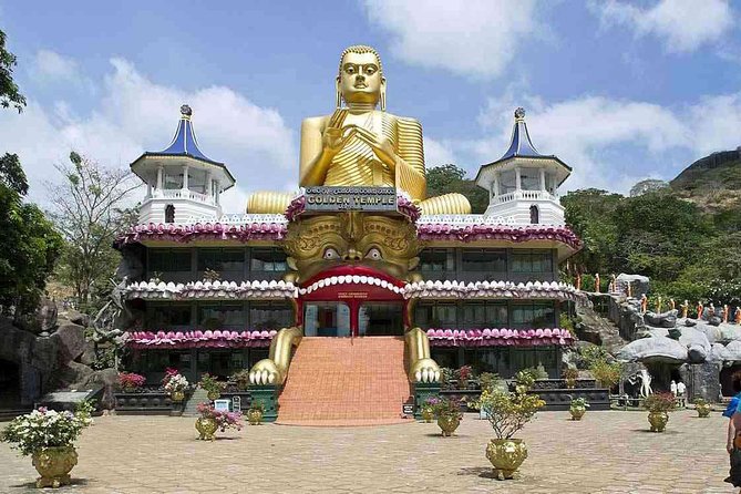 Sigiriya Rock and Dambulla Cave Temple Day Tour - Sigiriya Rock Fortress: views, royal site logic, and lunch planning