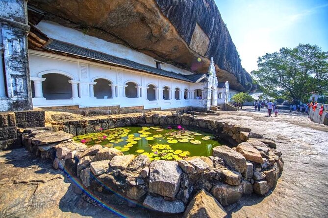 Sigiriya Rock Fortress and Cave Temples Day Trip - Sigiriya Lion Rock: The Big Climb and the Reason People Come