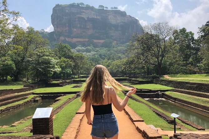 Sigiriya Rock Fortress and Cave Temples Day Trip - Pidurangala Rock for Views: The Best Photo Angle of the Day