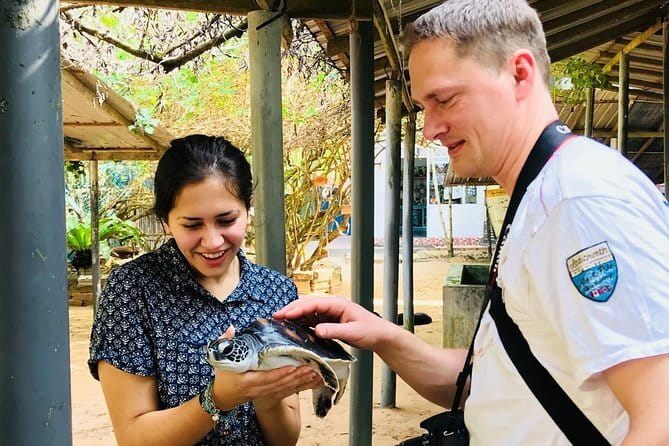 Sri Lanka highlights 5N | 6D - Day 6: Stilt Fishermen, Galle Fort Walk, and the Sea Turtle Farm