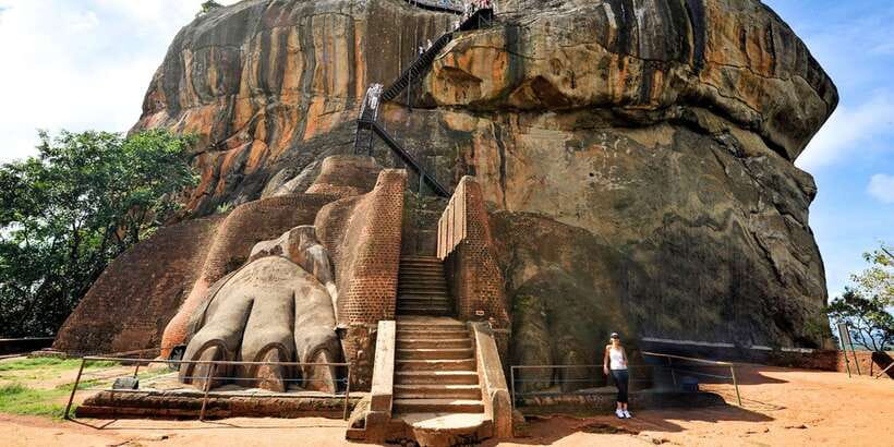 Sri Lanka Private 3-Day Cultural Tour, 5 UNESCO Sites - Day 2: Sigiriya Rock Fortress, Polonnaruwa, and Minneriya’s Elephant Country
