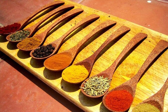 Sri Lanka Private Tour 10 DAYS Driver/Vehicle/Accommodation H/B - Key things that make this tour practical (and worth your attention)