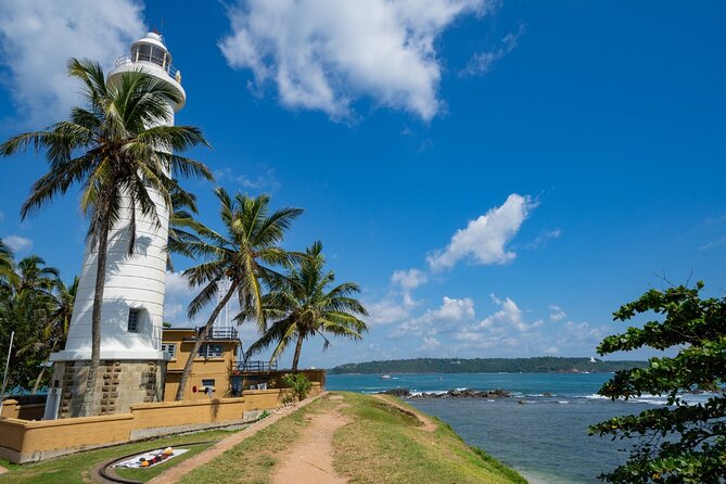 Sri Lanka tour 8 Days with a private driver, hotels, and vehicle - Dambulla Temple caves: UNESCO murals and the practical value of guided access