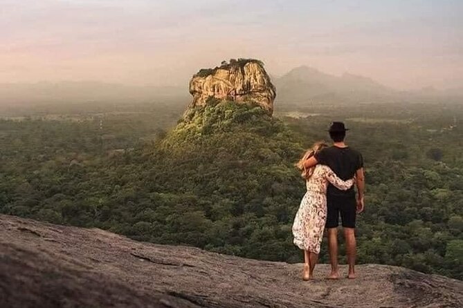 Ten Days Scenic Sri Lanka - Key highlights at a glance