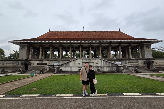 Tuk Tuk safari capital Colombo (Food and Entry Fees) Including - Port-to-Harbor Highlights: Maritime Museum and the Old Lighthouse