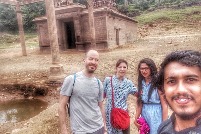Two days tour - Price and value: $307.70 per group, up to 6 people